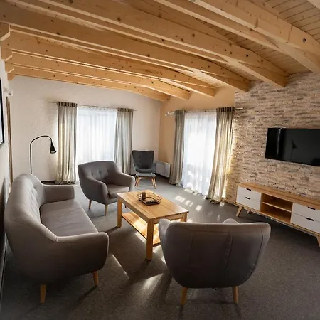 Janka + Camp * Bešeňová