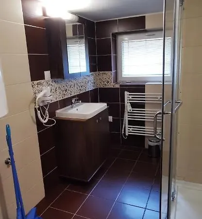 Appartement Janka + Camp Bešeňová