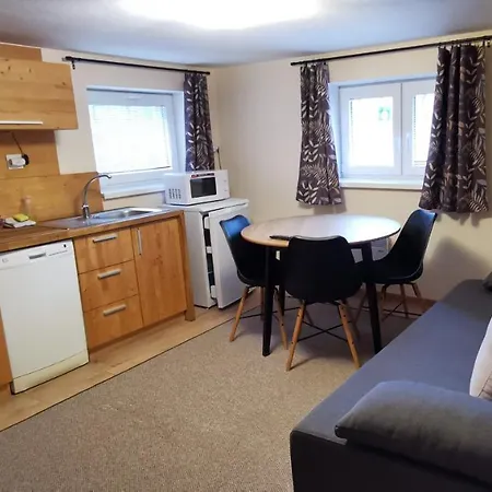 Appartement Janka + Camp Bešeňová