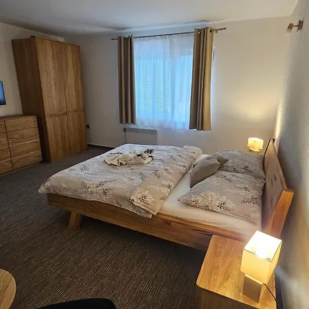 Janka + Camp Appartement