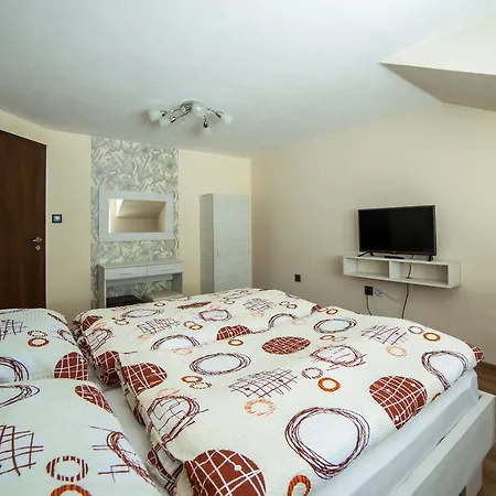 Janka + Camp Appartement *