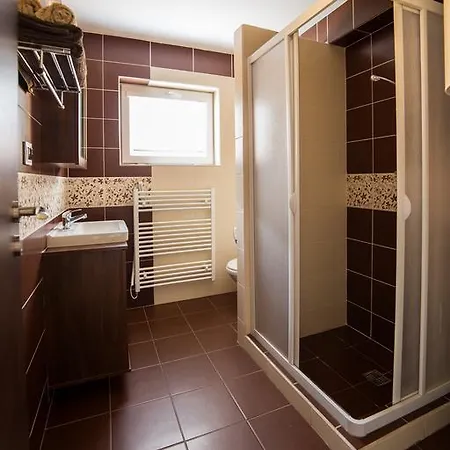 Janka + Camp Bešeňová