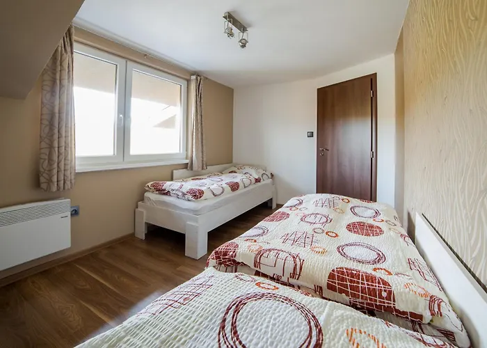 Janka + Camp Apartment Bešeňová